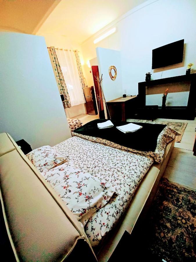 شقة براشوف  في Studio Republicii المظهر الخارجي الصورة